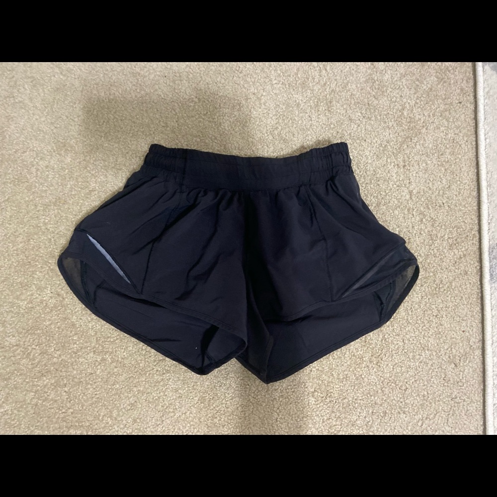 Black lululemon hottie hot shorts